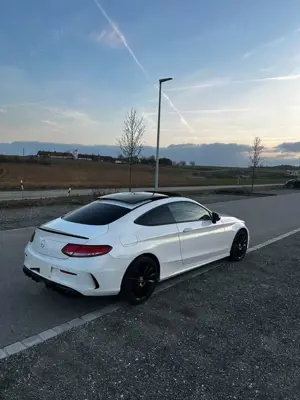 Mercedes-Benz C 250 Coupe 9G-TRONIC Night Edition