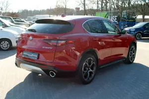 Alfa Romeo Stelvio Bild 3