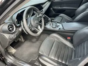 Alfa Romeo Giulia Bild 5