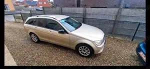 Mercedes-Benz C 180 T CGI Automatik BlueEFFICIENCY Bild 3