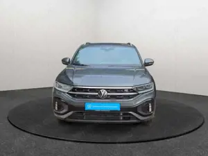 Volkswagen T-Roc 1.5TSI DSG R-Line Matrix AHK Navi Beats Rear View Bild 2