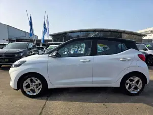 Hyundai i10 1.2 Trend Inspektionspaket BigDeal! Bild 3