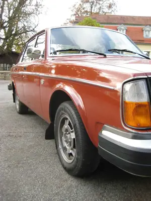 Volvo 244 Bild 4