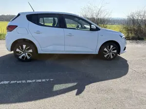 Dacia Sandero Expression;Klima,CarPlay,Spurhalteassistent Bild 5