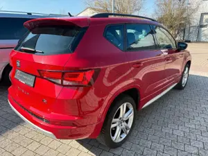 SEAT Ateca FR*360grad*ACC*Navi*LED*AHK Bild 4