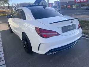 Mercedes-Benz CLA 220 /AMG Line/Pano/Navi/SHZ/ACC/Leder/Kamera Bild 3