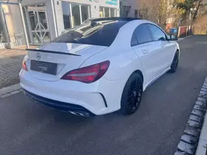 Mercedes-Benz CLA 220 /AMG Line/Pano/Navi/SHZ/ACC/Leder/Kamera Bild 4