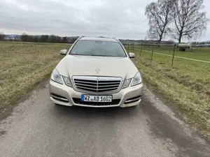 Mercedes-Benz E 250