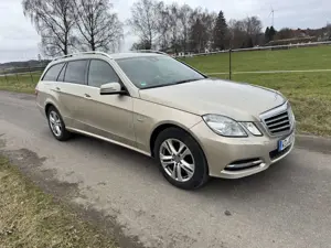 Mercedes-Benz E 250 Bild 2