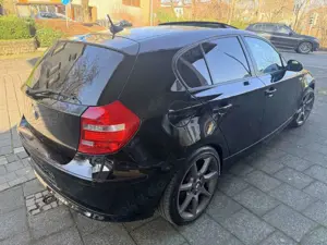 BMW 120 i  Limousine,Leder,Klima.,e.GSD, Bi Xenon Bild 4