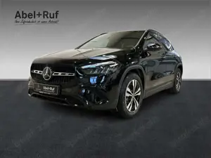 Mercedes-Benz GLA 200 PROGRESSIVE+DISTRO+NIGHT+TotW+AHK+360°