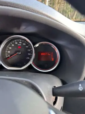 Dacia Sandero Bild 5