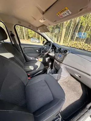 Dacia Sandero Bild 3
