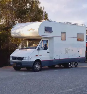 Caravans-Wohnm Carthago Mondial 41r  Rundsitzgruppe