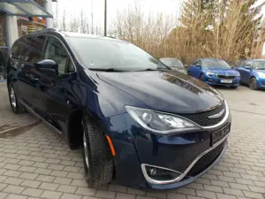 Chrysler Pacifica Bild 5