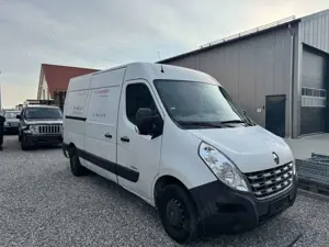Renault Master Bild 2