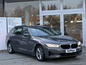 BMW 520 d xDr.T.HUD Ad-LED Kamera Live-Prof Sitzh.DAB Bild 5