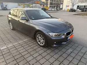 BMW 320 Bild 2
