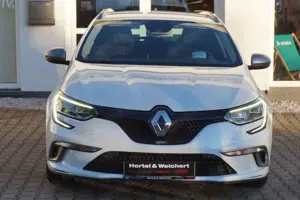 Renault Megane Grandtour ENERGY TCe 205 EDC GT Bild 2