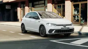 Volkswagen Polo R-LINE TSI DSG+ALU 17+PANO+RÜCKFAHRKAMERA+SPORTPAK Bild 5