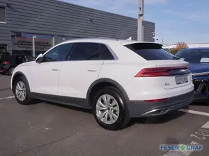 Audi Q8 50 TDI qu. Allradl. Luftf. Massage Matrix Nav Bild 3