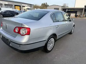 Volkswagen Passat Bild 5