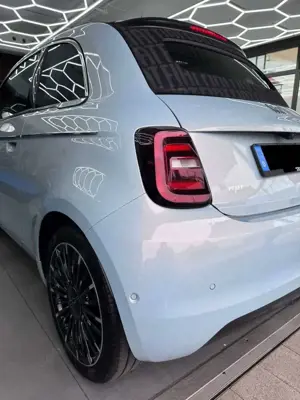 Fiat 500e 500e La Prima Bild 5