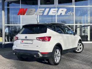 SEAT Arona FR LED Klimatronik 2xPDC Navi 17 Zoll Allwetter Bild 4