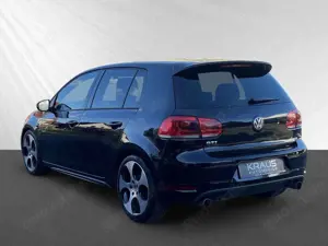 Volkswagen Golf VI GTI 211 PS BI-XENON PDC SHZ 1HD 5TÜRER Bild 3