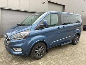 Ford Tourneo Custom Bild 3