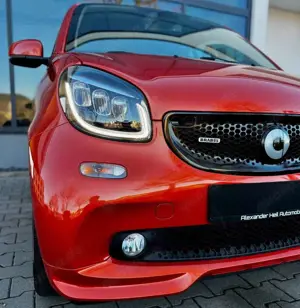 smart forTwo 109PS*ORIGINAL BRABUS*LED*LEDER*PANO*NAVI Bild 2