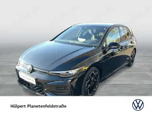 Volkswagen Golf VIII 1.5 eTSI R-LINE FACELIFT CAM ACC LM18