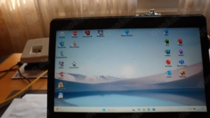 Medion Akoya Laptop i3 -2310M Bild 2