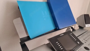 Yamaha Tyros 4 Keyboard