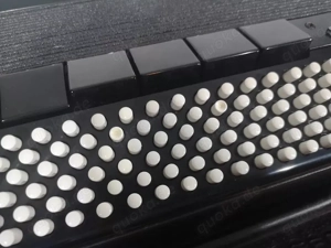 Akkordeon Scandalli Super VI Farfisa Bild 3