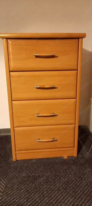 kleine Kommode 