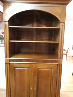 Wohnzimmerschrank mit 2 Türen aus Massivholz Birnbaum