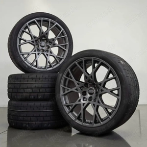 NEU Original Audi RS3 8Y 8GY Sommerräder 19 Zoll Felgen Performance Felgen 