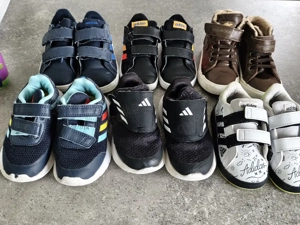 Schuhgröße 22, 23, 24.