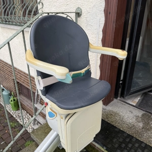 Treppenlift AP+ Modell G540A   Außenlift für gerade Treppen  voll funktionsfähig