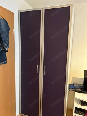 Kleiderschrank der Firma Wellemöbel