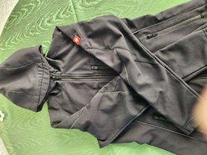 Biete eine Damensoftshelljacke von " STRAUSS"  Bild 4