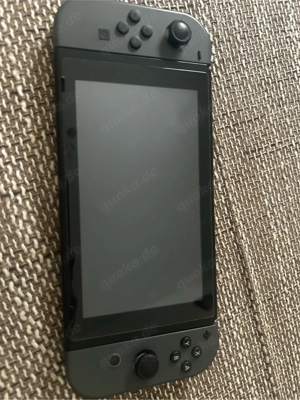 Nintendo Switch grau