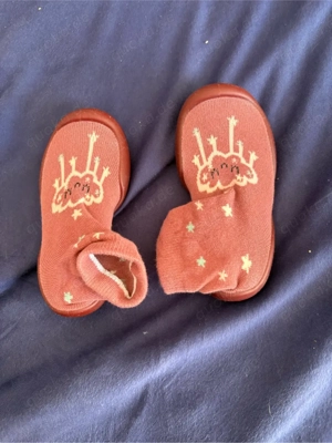 Lupilu Krabbelschuhe rot Gr. 22 23 Wolken-Motiv neu