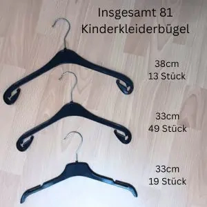Kleiderbügel Kindergröße aus schwarzem Kunststoff 81 Stück