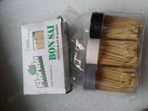 Haushaltsauflösung alles wird verkauft " über 1000 Zahnstocker Holz"