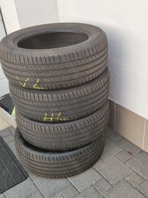 225 55R18 102 Y MO *