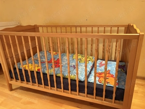 Kinder Gitterbett aus Holz