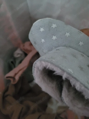 Verkaufe Orginal baby kleider Größe 62 80 