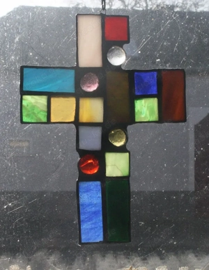 Kreuz Glaskreuz Jesus Ostern Kommunion Konfirmation Tiffany